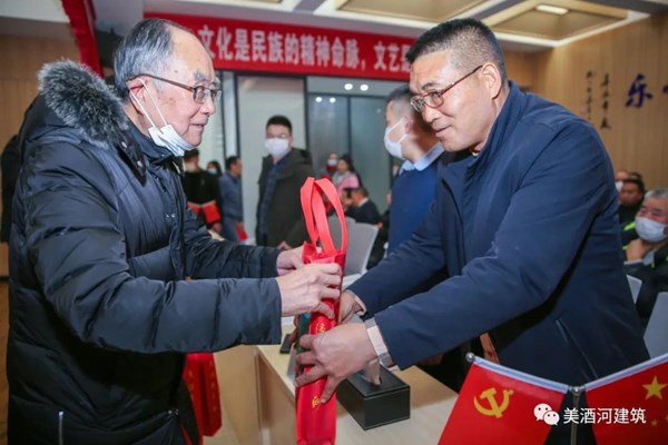 《香漫赤水河》诗联书画册首发式在四川古蔺举行(图13) 《香漫赤水河》诗联书画册首发式在四川古蔺举行(图13)