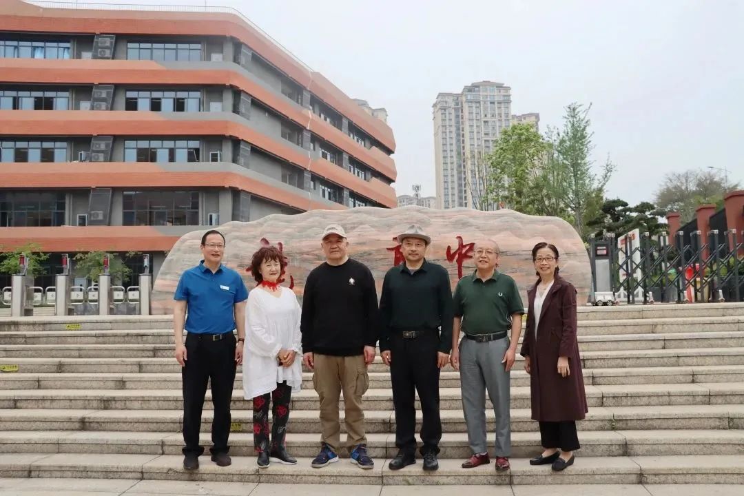 泸州市优秀传统文化进校园活动在龙马高中拉开序幕(图2) 微信图片_20230415093250.jpg