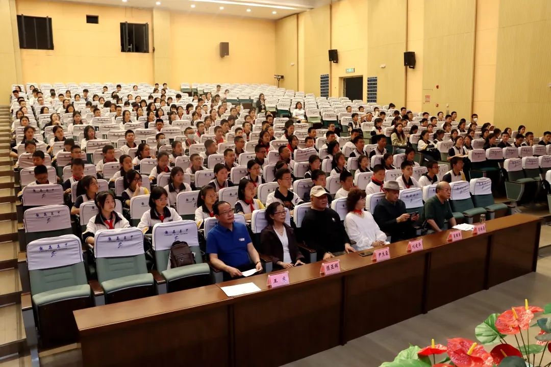泸州市优秀传统文化进校园活动在龙马高中拉开序幕(图4) 微信图片_20230415093241.jpg