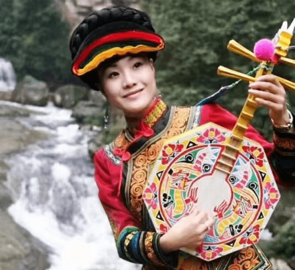 乌蒙山“小郎妹”姜玲 成都南湖围炉煮茶赋能乡村振兴品牌(图1) 168506539381106303_副本.png