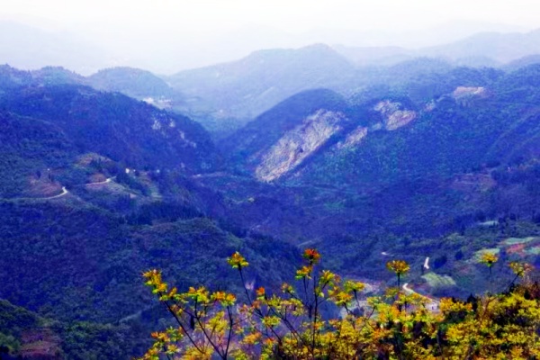 老家龙厂沟的两座山(图5) 微信图片_20240301190756_副本.jpg