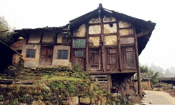 乌蒙深处龙厂沟(解说词)(图4) src=http___www.chuannane.com_uploads_171003_1-1G00315430U58.jpg&refer=http___www.chuannane.webp.jpg