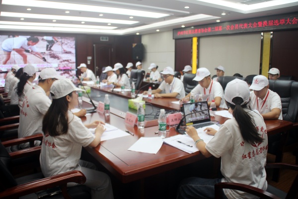 泸州市红星志愿者协会举行第二届会员大会暨换届选举大会(图3) IMG_6140_副本.jpg