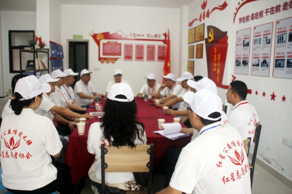 泸州市红星志愿者协会举行第二届会员大会暨换届选举大会(图10) IMG_6228_副本.jpg