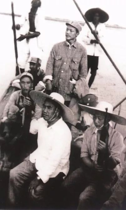 72年前的开国大典 这位泸州人登上天安门城楼 (图2) 72年前的开国大典 这位泸州人登上天安门城楼 (图2)