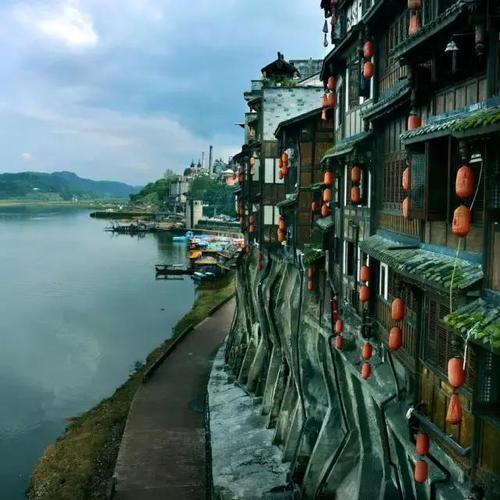“奢香夫人”不仅仅是一首歌 她是泸州人的骄傲(图9) “奢香夫人”不仅仅是一首歌 她是泸州人的骄傲(图9)