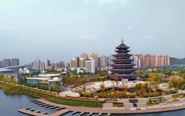 养老宝地四川自贡 环境优美 节奏缓慢(图2) 养老宝地四川自贡 环境优美 节奏缓慢(图2)