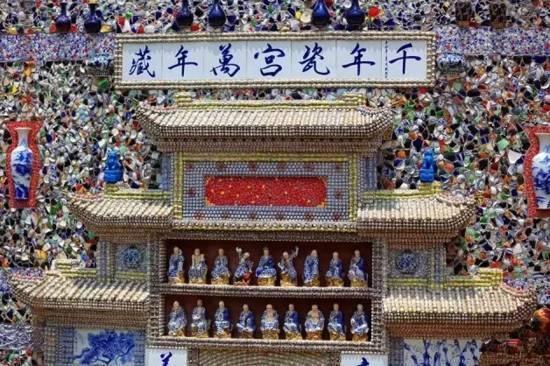 江西老太太5年花6000万 打造一座千年瓷宫(图2) 江西老太太5年花6000万 打造一座千年瓷宫(图2)