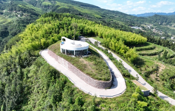 清风岭观景台.jpg