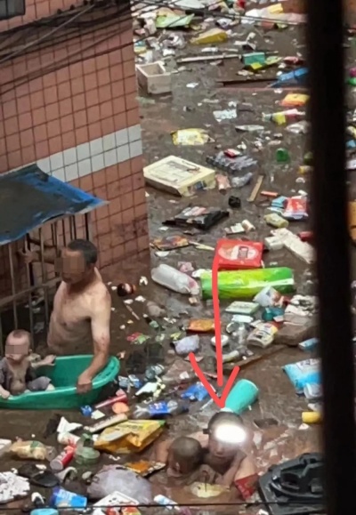救人时的肖冲._副本.jpg