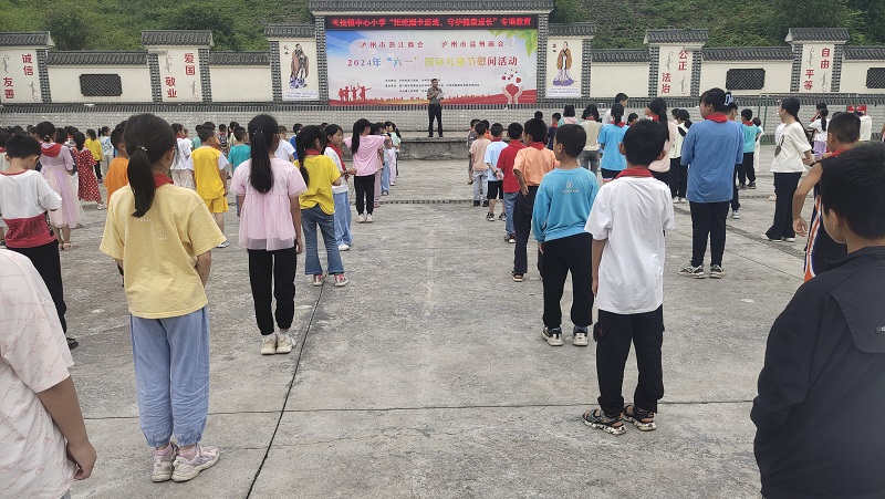 杜绝烟卡游戏 守护未成年人健康成长