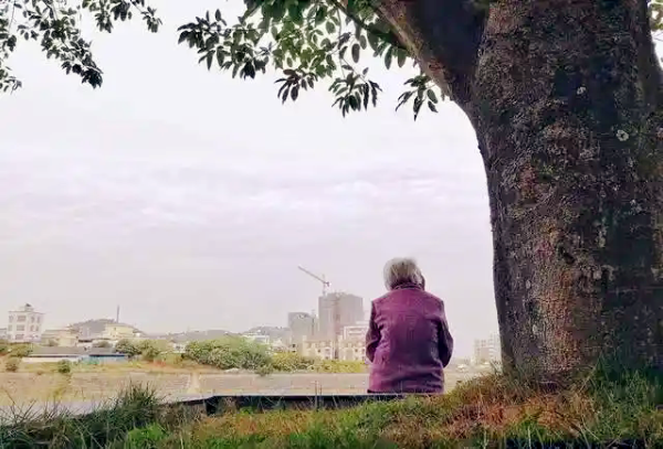 石玉梅：清明忆祖母