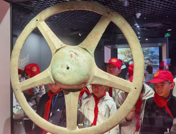 微信图片_20251024162008_2012_12_副本.jpg