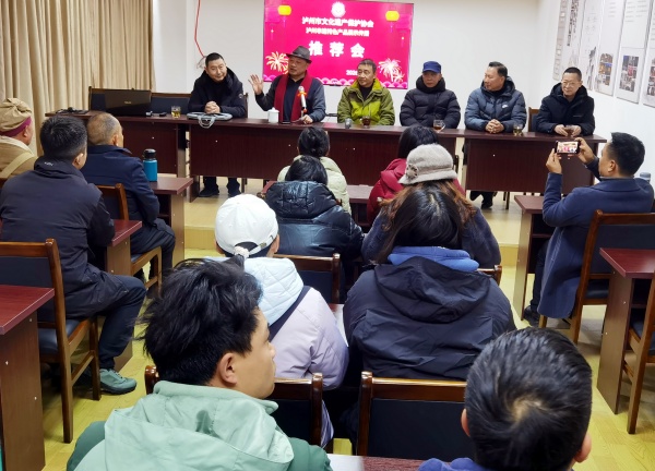 泸州举办非遗特色产品展示传播推荐会 推动非遗与市场深度融合