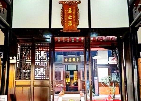 下载 (3).jpg