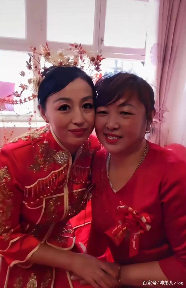 50岁山西女董事长远嫁河北年轻小伙子！