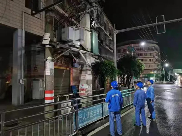 救援仍在继续 | 泸县6.0级地震已致3人遇难！泸州各级部门紧急行动(图15)